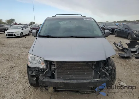 2015 Chrysler Town & Country Touring from USA, damaged, VIN 2C4RC1BG2FR562396